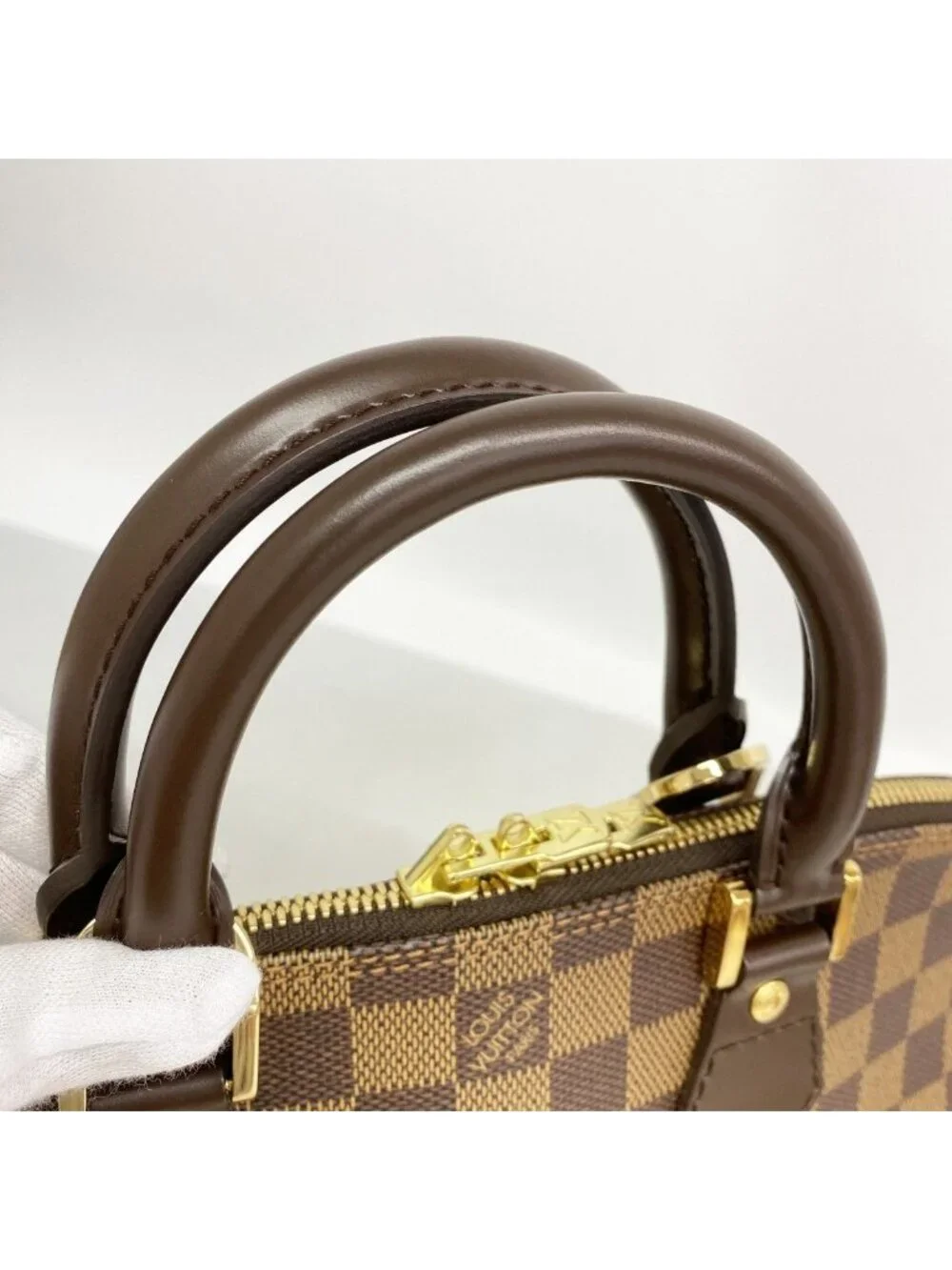Louis Vuitton Handbag Damier Alma Ebene